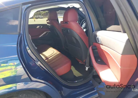 2022 BMW X6 xDrive40I z USA, uszkodzony, nr VIN 5UXCY6C09N9N24365